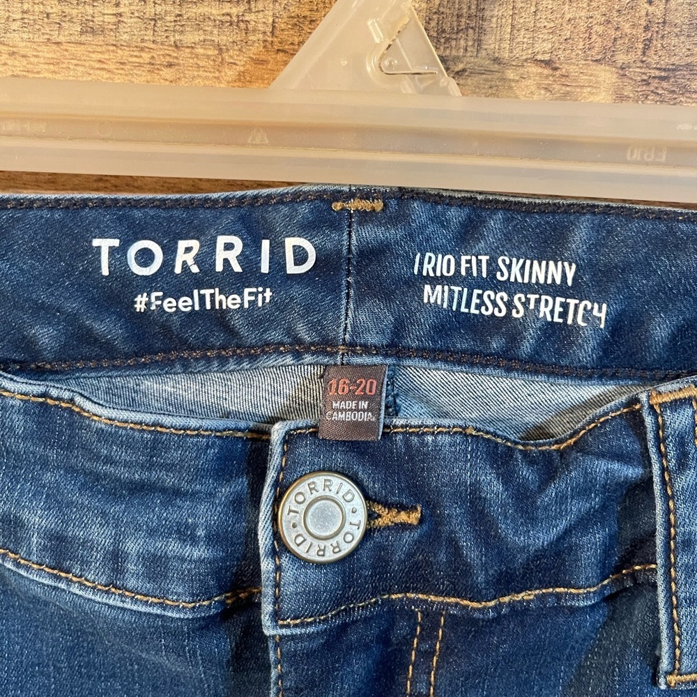 Torrid Trio Skinny High-Rise Jeans - Picture 6 of 6